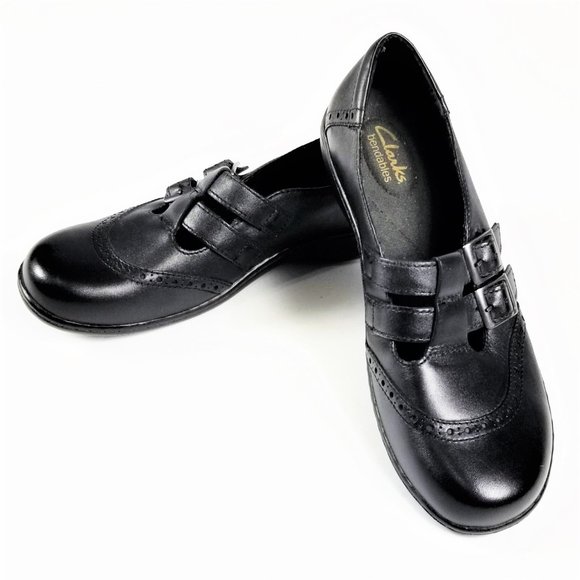 Clarks Shoes - NWOB Clarks Bendable Mary Jane Leather Upper Shoes